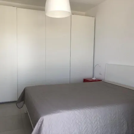 Martorana, E Short Let's