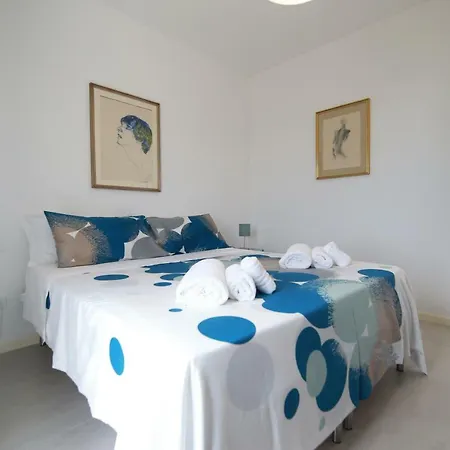 Martorana, E Short Let's