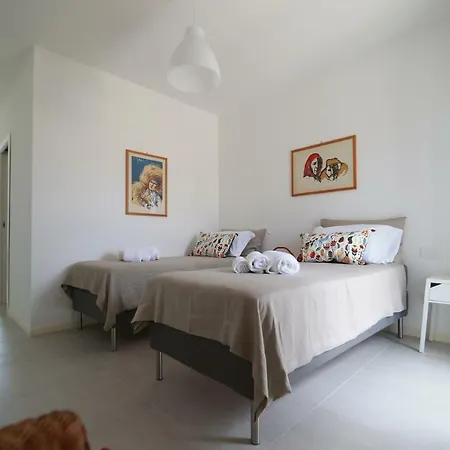 Martorana, E Short Let's Porto Empedocle