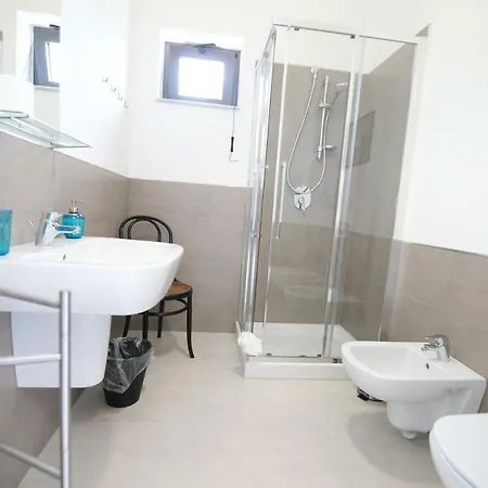 Martorana, E Short Let's Pensionat