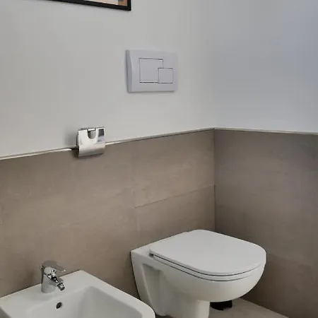 Martorana, E Short Let's Porto Empedocle